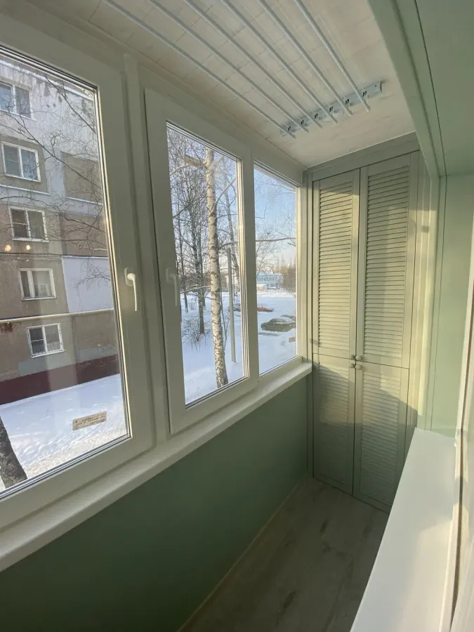 Крашеная вагонка шалфейного цвета, шкаф-жалюзи в цвет: фото 3 — Крашеная вагонка шалфейного цвета